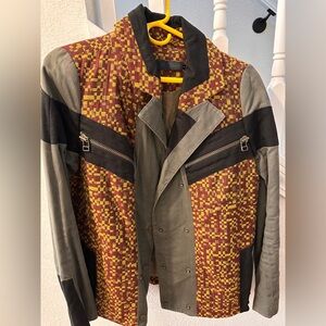 🎉🎉🎉 SOLD🎉🎉🎉LAMB women’s Multicolor Patterned Jacket